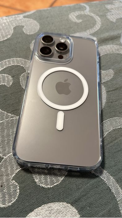 Iphone 15 pro max impecavel