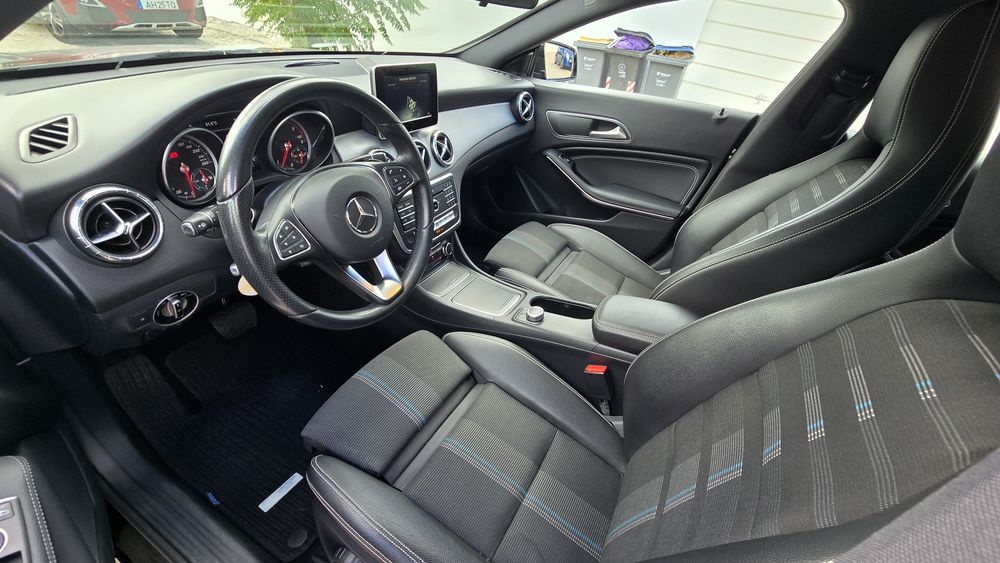 Mercedes-Benz CLA 200 — fotografia 5