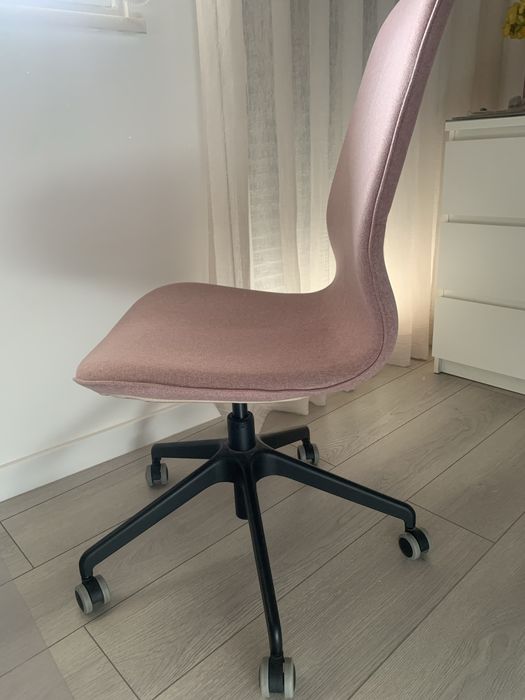 LÅNGFJÄLL Cadeira p/escritório, Gunnared rosa/preto