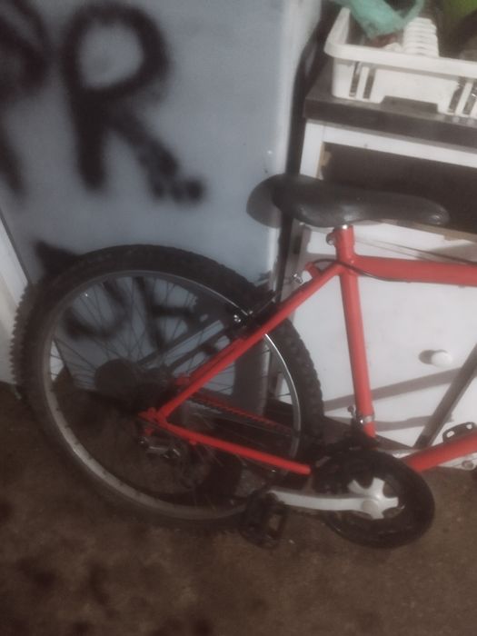 Bicicleta de uso diário porque já não preciso