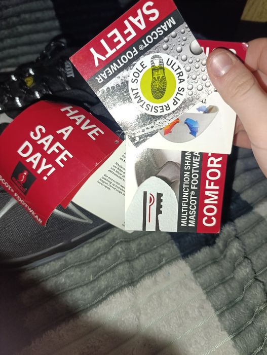 Рабочие кроссовки MASCOT 42 размер