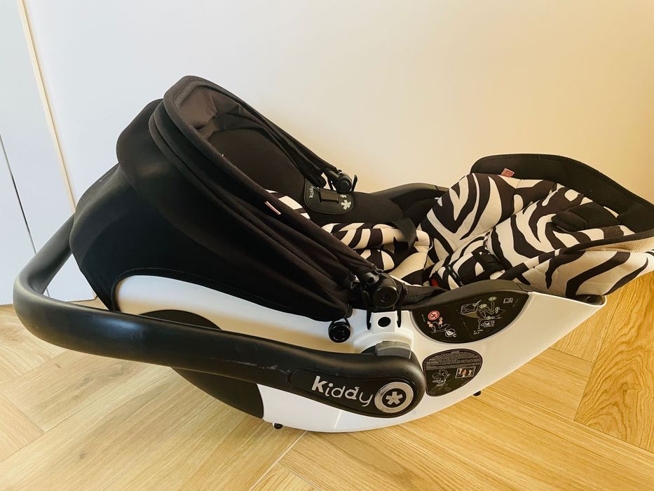 Fotelik  Kiddy Evolution Pro 2 Zebra 0-13Kg + stopa isofix