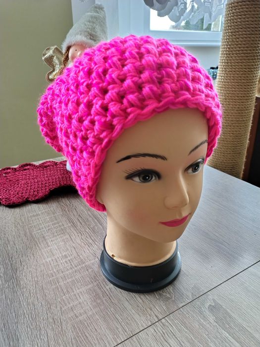 Ciepła zimowa czapka z akrylu i wełny