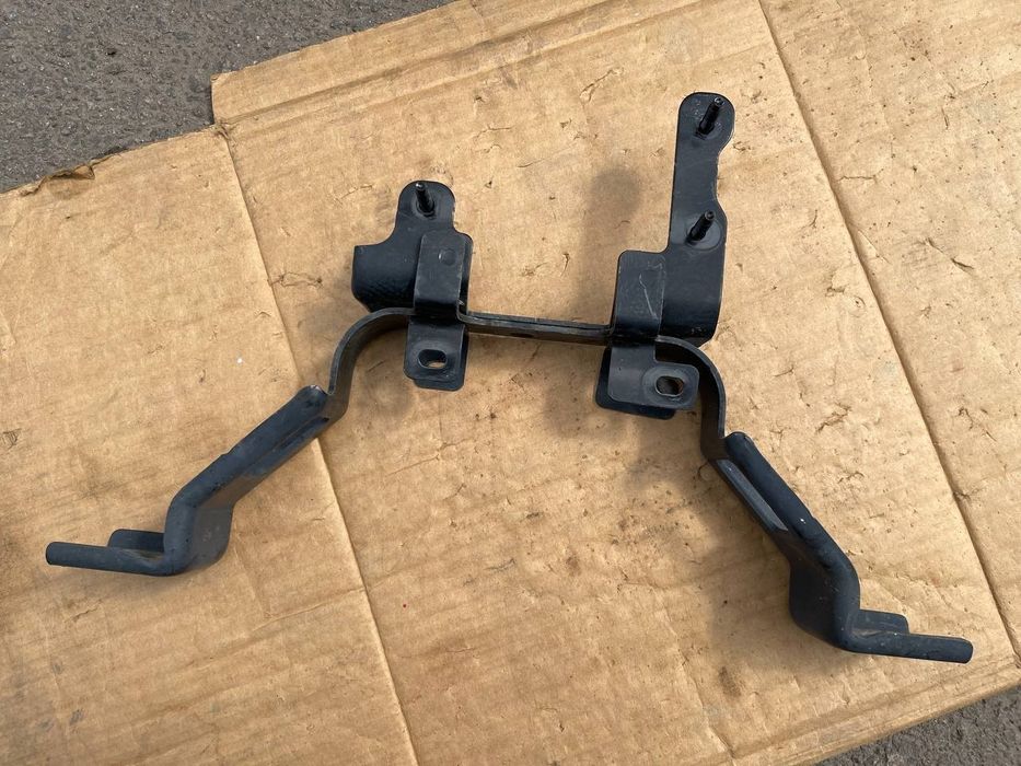 Заглушки туманок Nissan rogue левая Заглушка ПТФ правая противотуманки