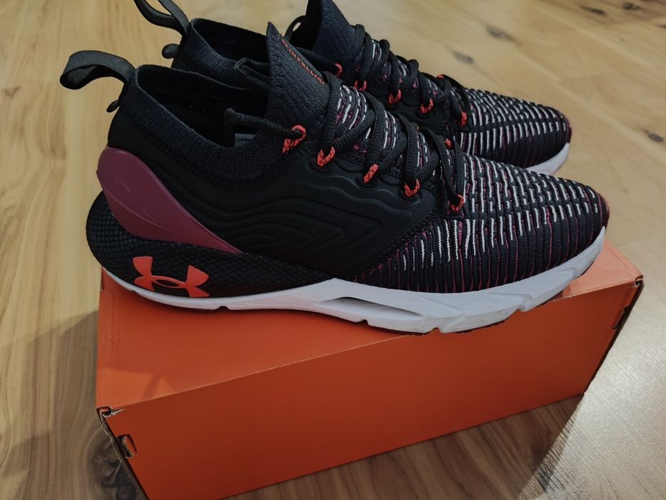 Buty damskie do biegania Under Armour Hovr Phantom 2 r 41