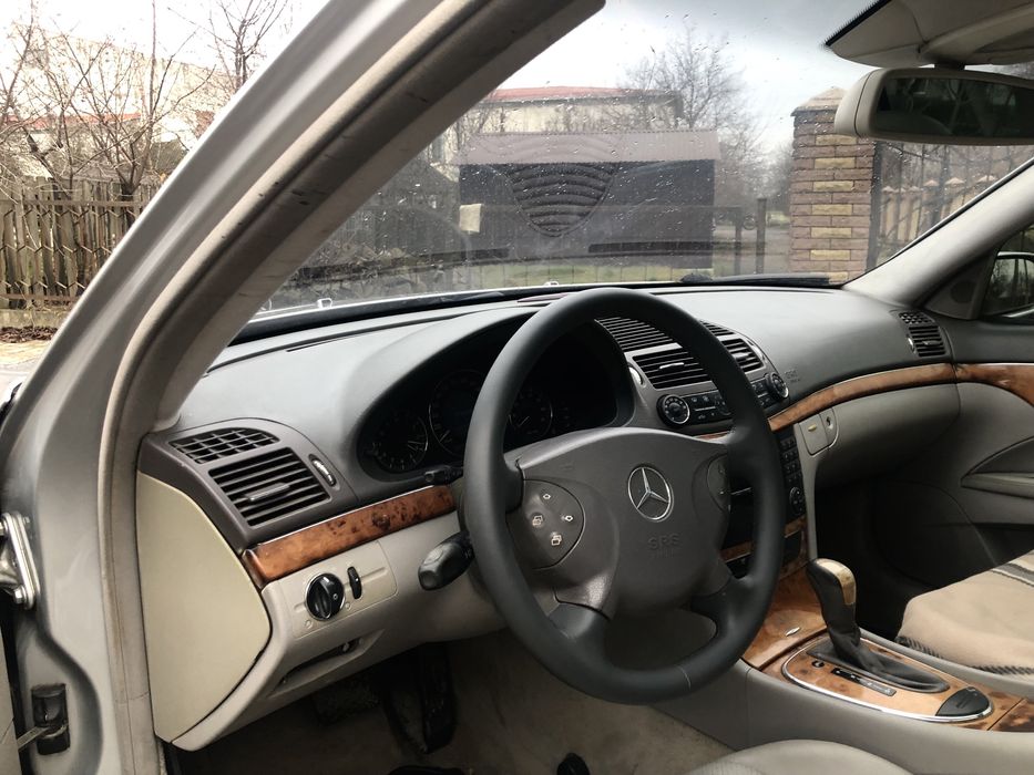 Мерседес 211 автомат бензин