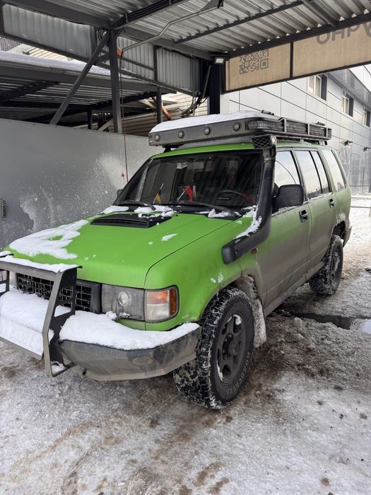 Opel Monterey Isuzu Trooper (1993)