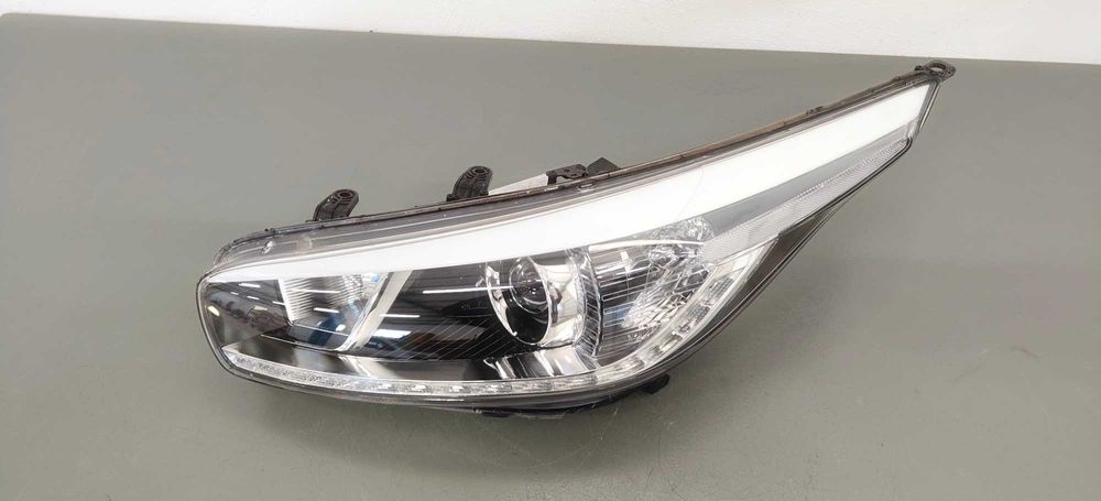 Lampa Przod Kia Ceed 2 II H7 + Led 2012-18r Lift Europa