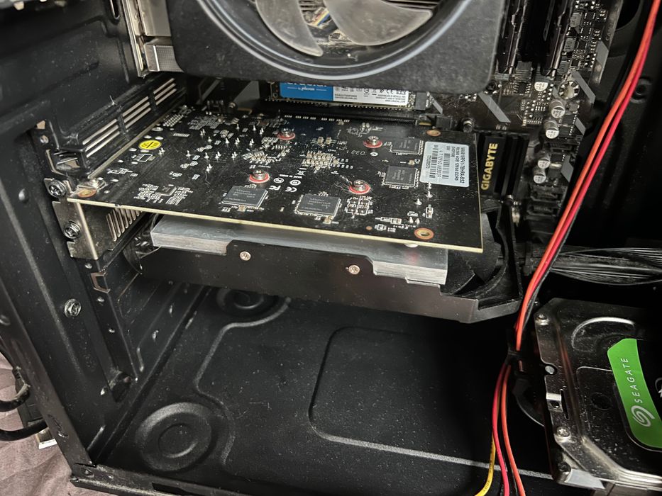 Відеокарта Radeon RX 560 4 gb