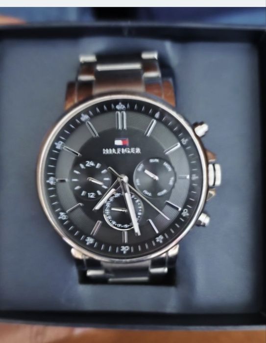 Relógio Tommy Hilfiger em Caixa