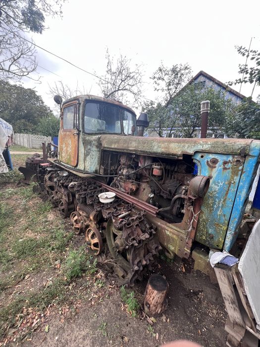 Продам дт-75