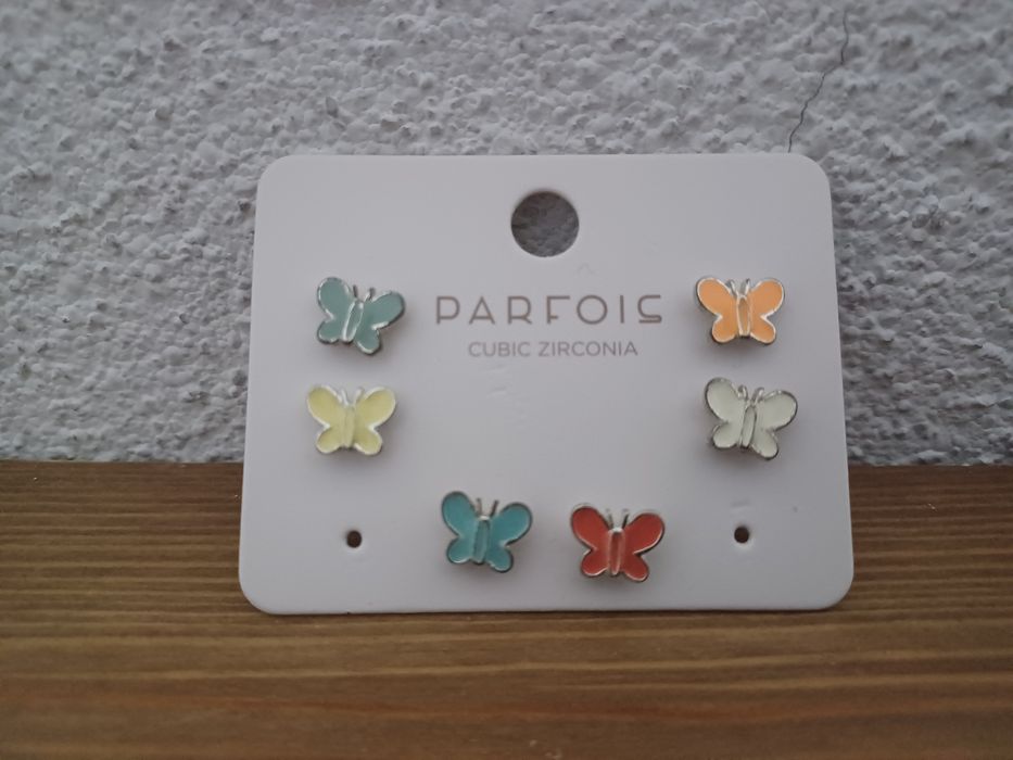 Conjunto de 3 pares de Brincos com Borboletas