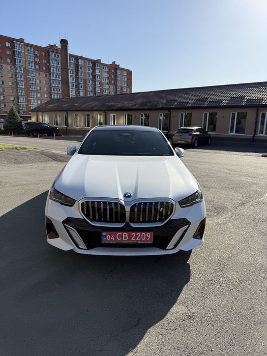 BMW i5 L 35 eDrive 2024