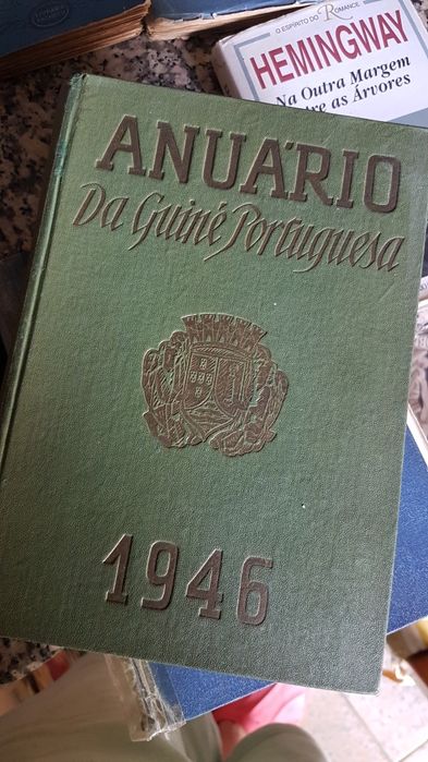 Livros antigos de colecionador