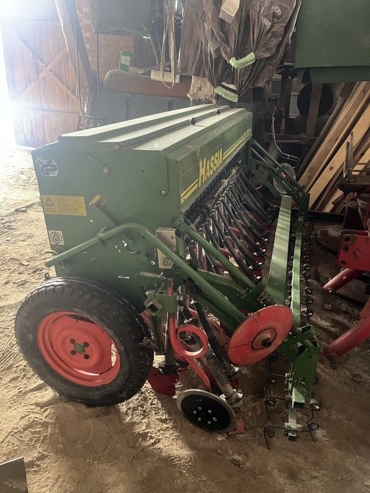 Siewnik hassia DK300