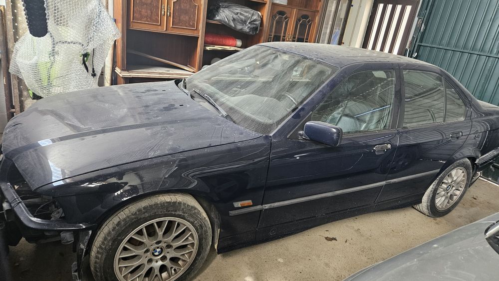 BMW 318is 1.9 1996 e36
