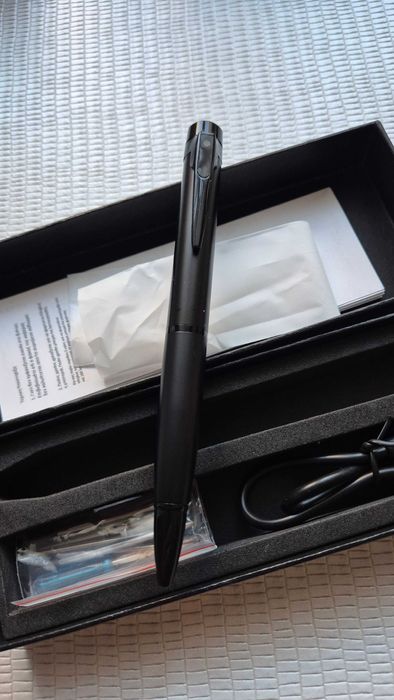 Kamera szpiegowska - długopis do nagrywania wideo i audio + karta 64GB