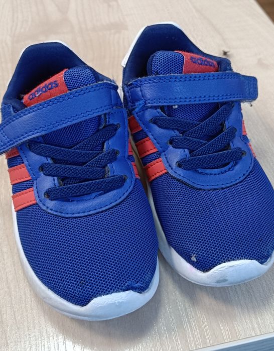 Buty Adidas dziecięce