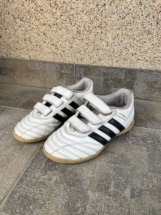 Кросівки на хлопчика 33 розмір