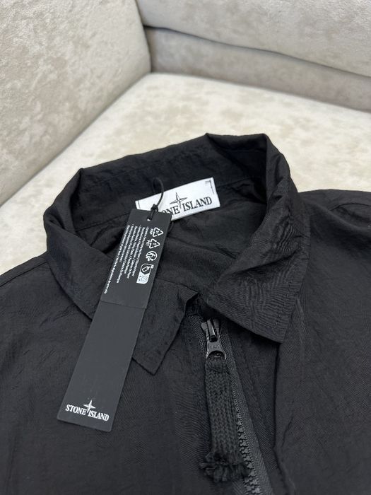Чоловічий нейлоновий овершот Stone Island | Тренд 2026