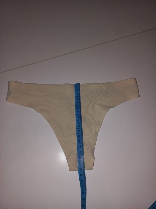 Продам бесшовные бикини