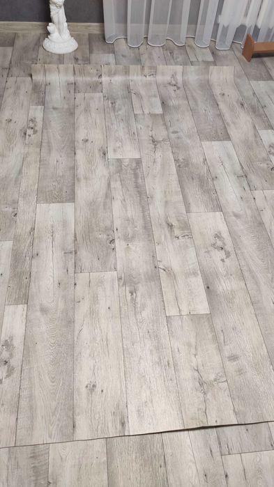 Лінолеум залишок 1,5*2,44