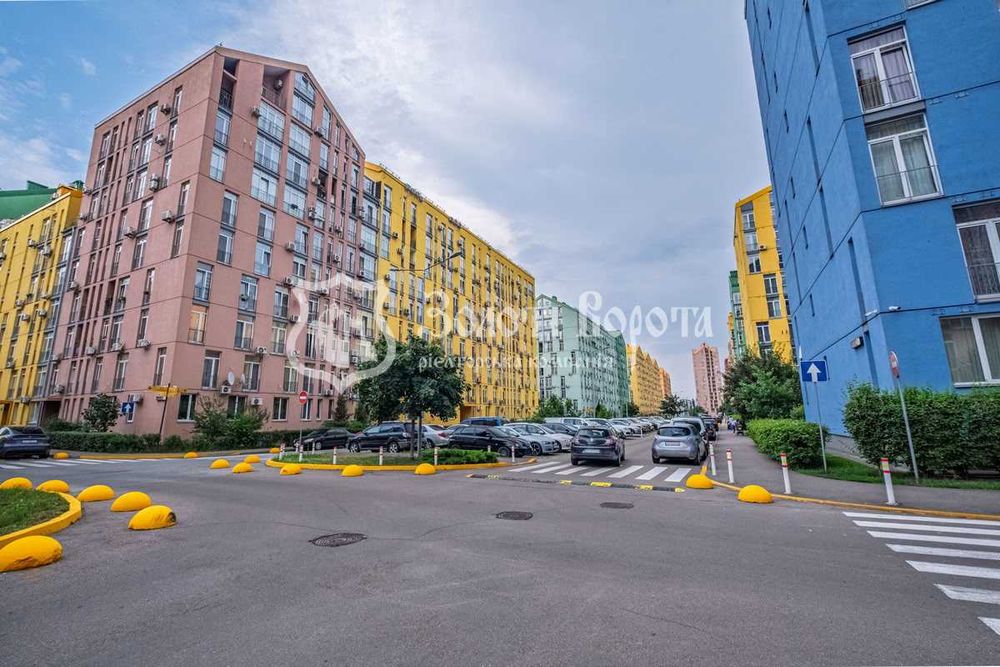 Квартира, 3к. Євроремонт. Регенераторна 4, Комфорт-Таун, Дніпровський