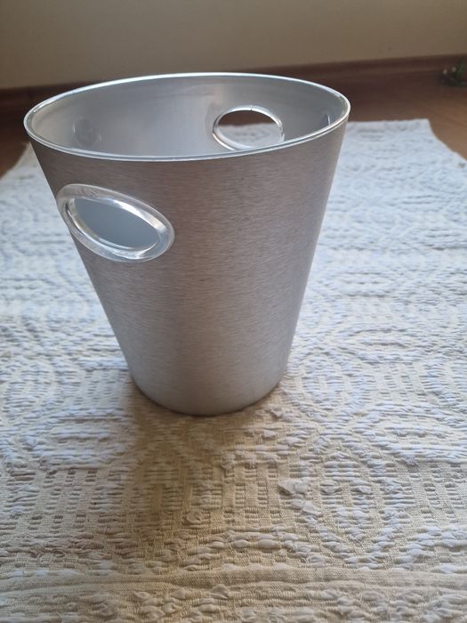 Frapé/Frappé Vinho - Pouco Uso