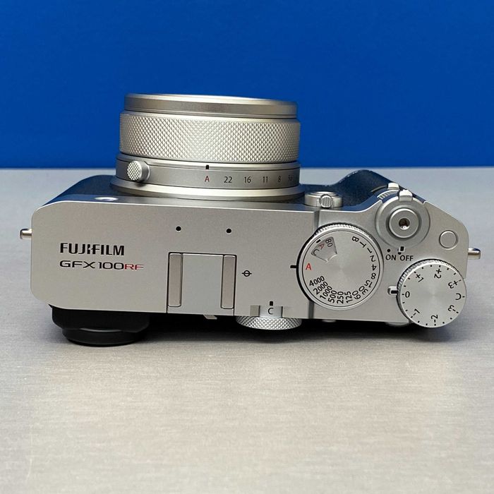Fujifilm GFX 100RF | 102MP