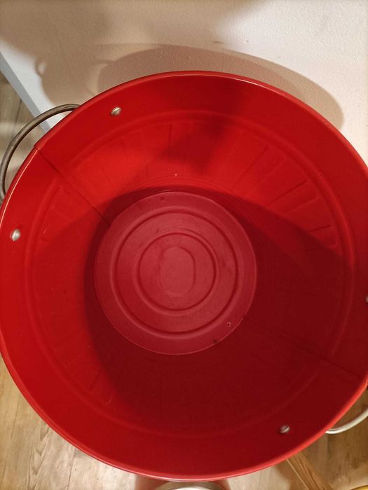 kosz metalowy z pokrywą IKEA