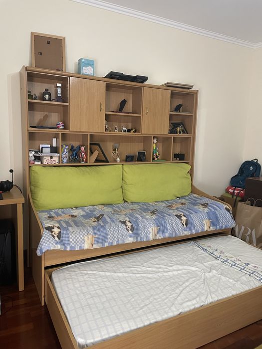Estudio para quarto como novo