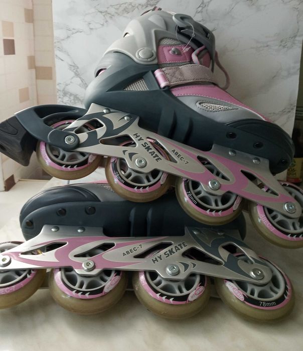 Роликові ковзани HY Skate.