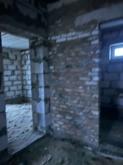 Продам недобудований будинок