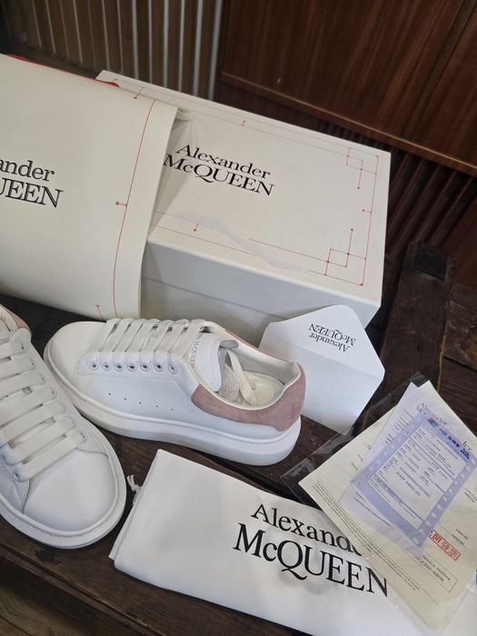 Alexander McQueen sneakersy