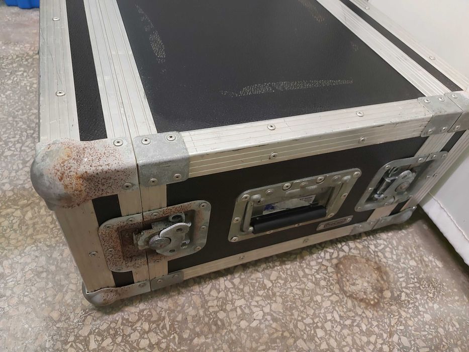 skrzynia transportowa  na sprzęt rack case