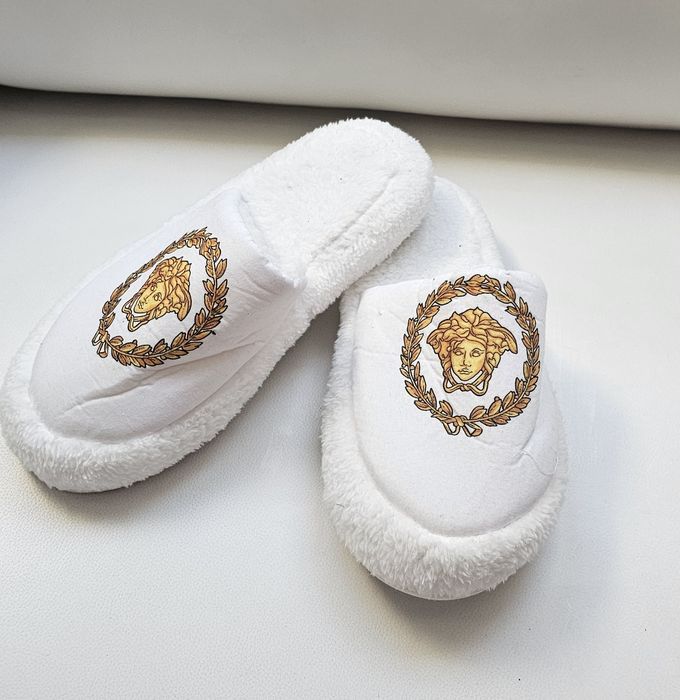 Versace kapcie białe roz 39