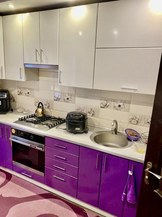 Оренда 3-х кім вул Торгова, центр