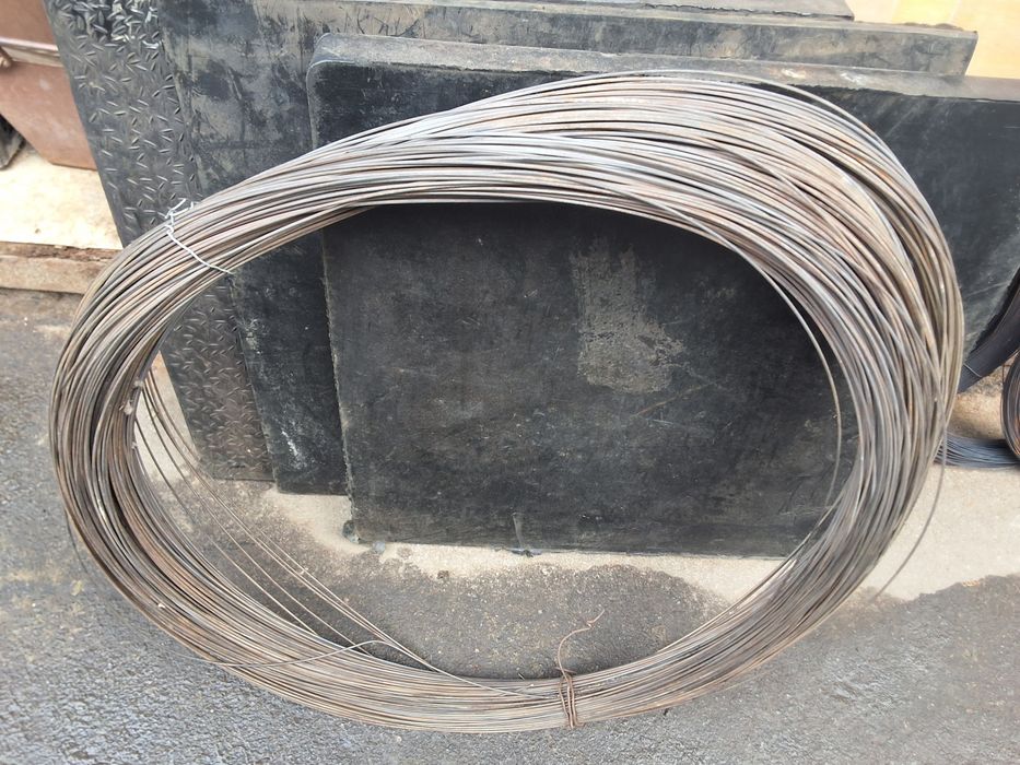 Продам проволоку титан,латунь,нерж,нихром,медь.