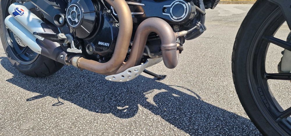 Ducati Scrambler 800 Icon Dark