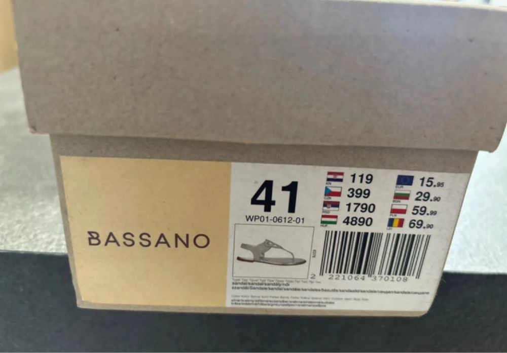 Sandałki Bassano roz. 41 srebrne