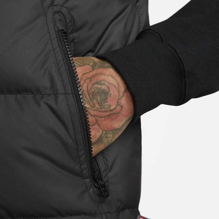 ‼️Жилетка безрукавка Nike Storm-FIT Windrunner Primaloft Оригинал! (FB8193-010)