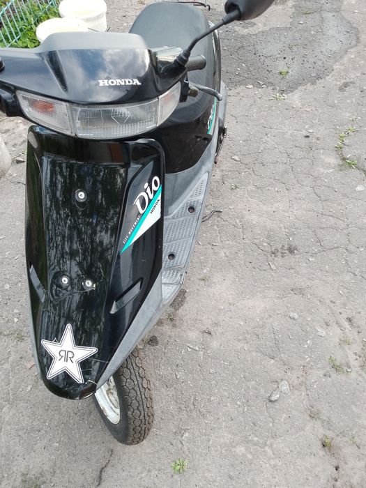 Продам скутер Хонда Діо 18 з регістрацією.