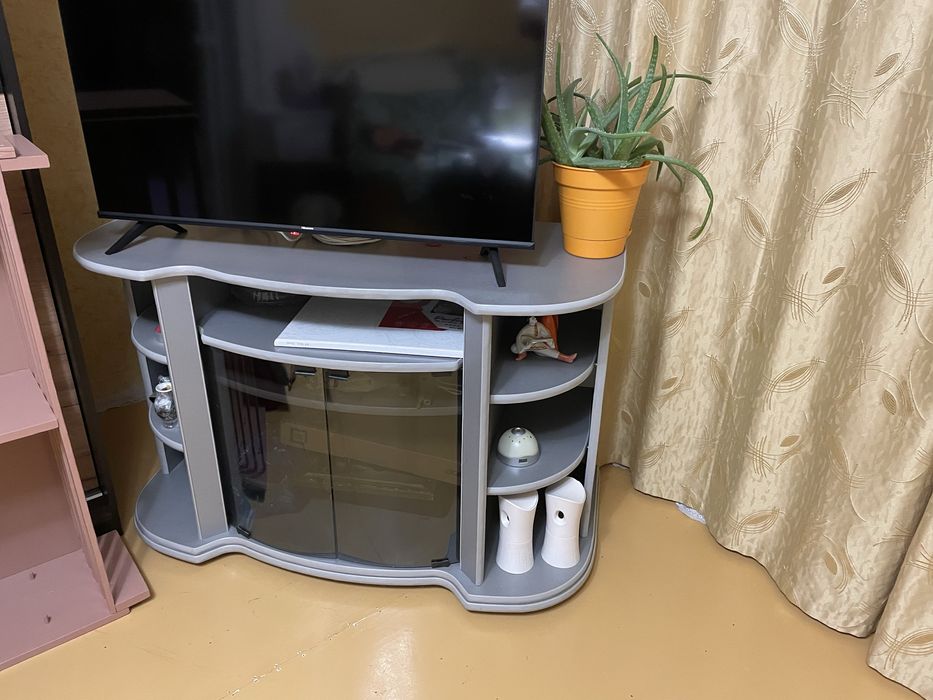 Продам інтерерну тумбу