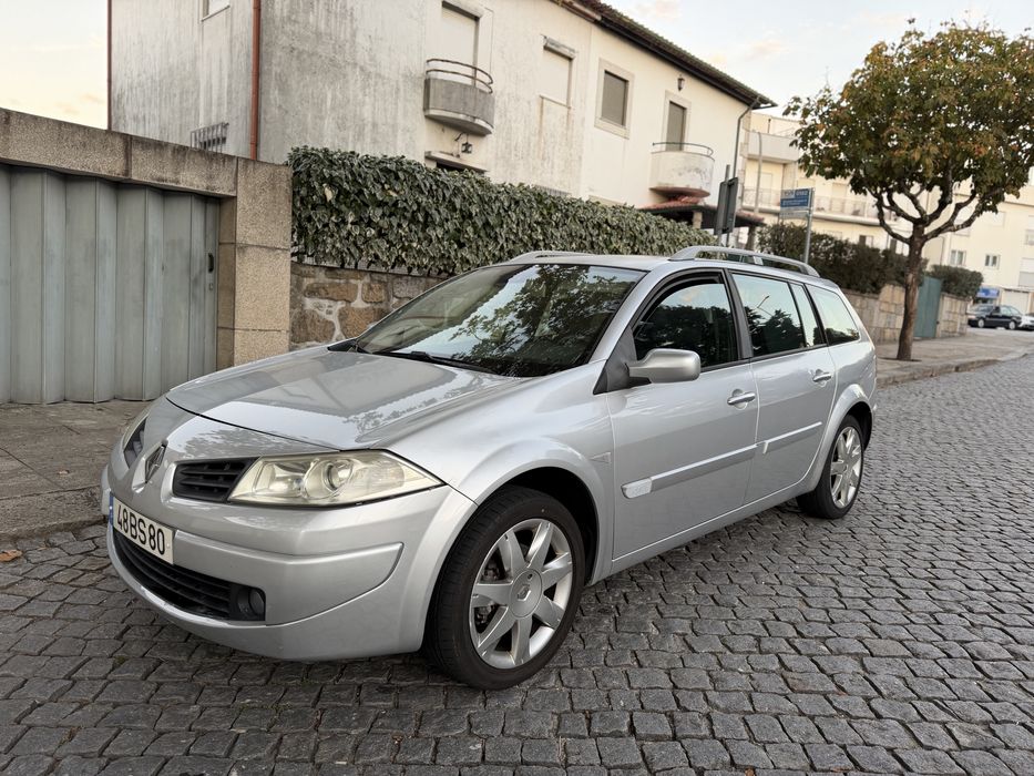 Renault Megane 1.5 DCI 105cv - 6velocidades - 230mil kms