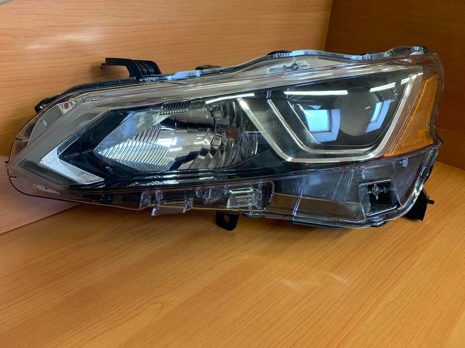 Nissan ALTIMA Дверь передняя левая 2019 2020 80101-6CA0A