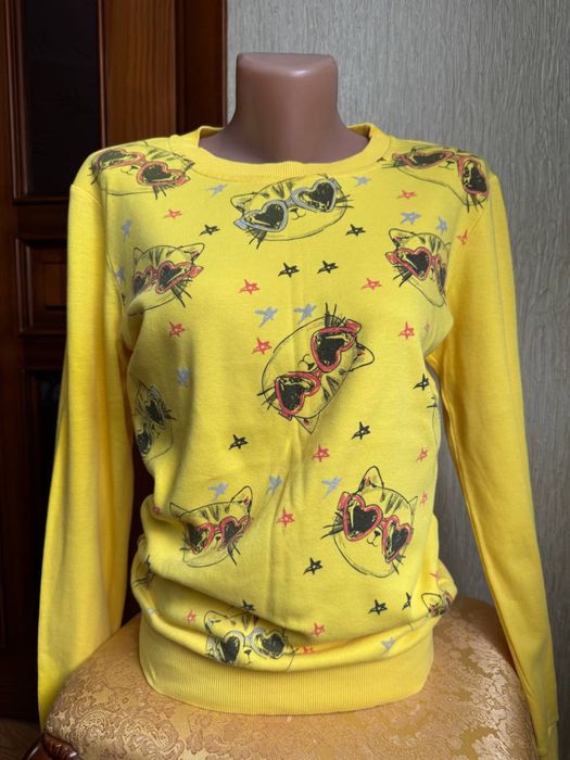 Кофточки для дівчинки