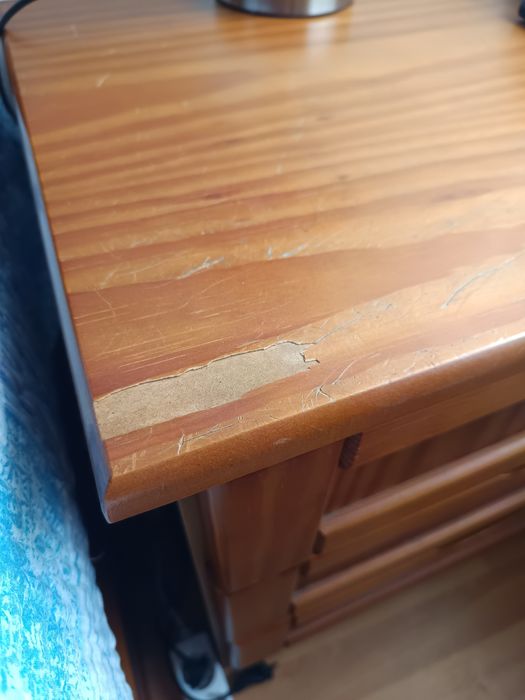 Cama casal com 2 gavetões grandes