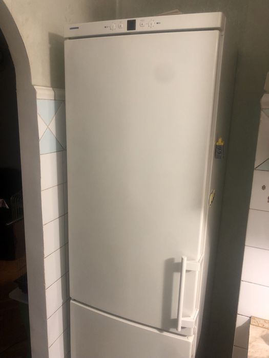 Холодильник Libherr