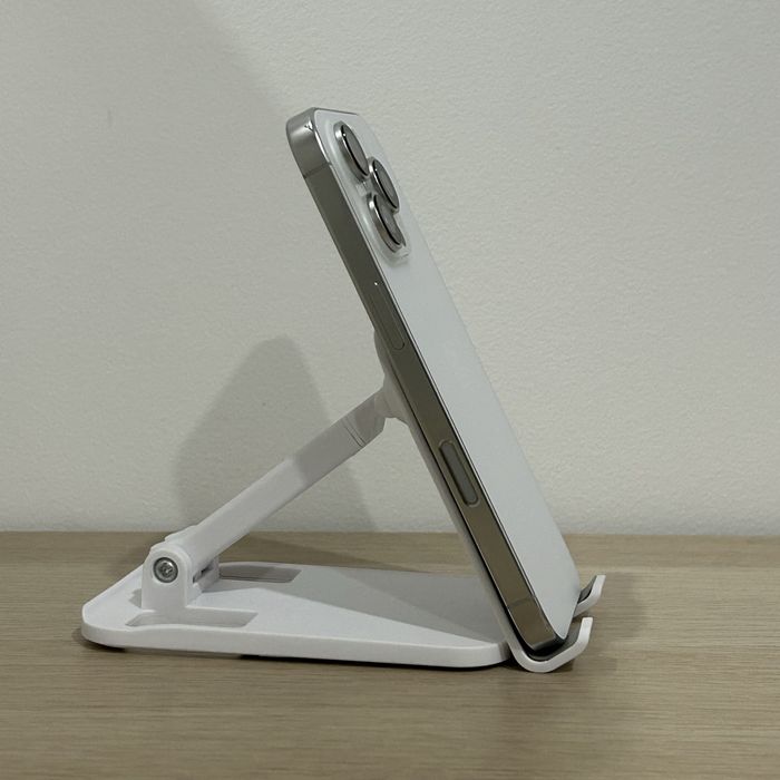 iPhone 16 Pro - 128GB - Desbloqueado