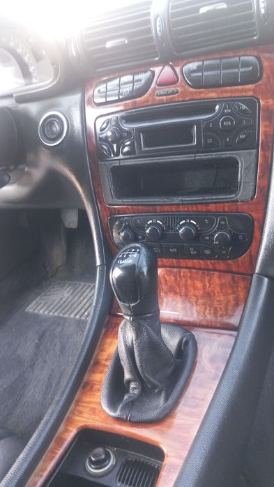 Mercedes c220 AVANTGARD diesel  único dono revisado